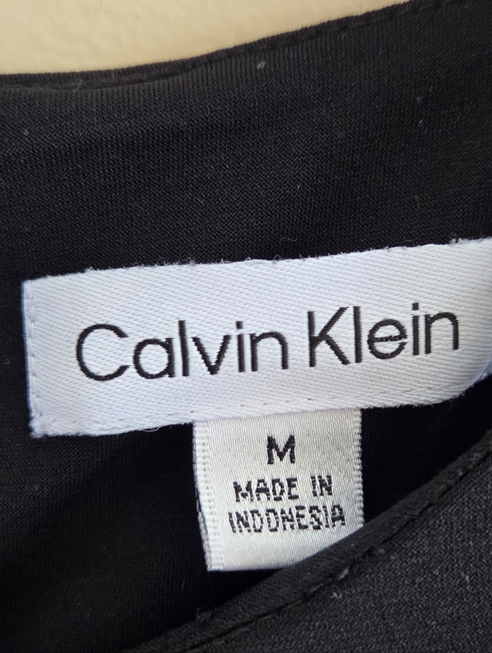 Calvin Klein Black Tank Blouse with Pleated Neckline & Keyhole Back Size Medium - Picture 2 of 5
